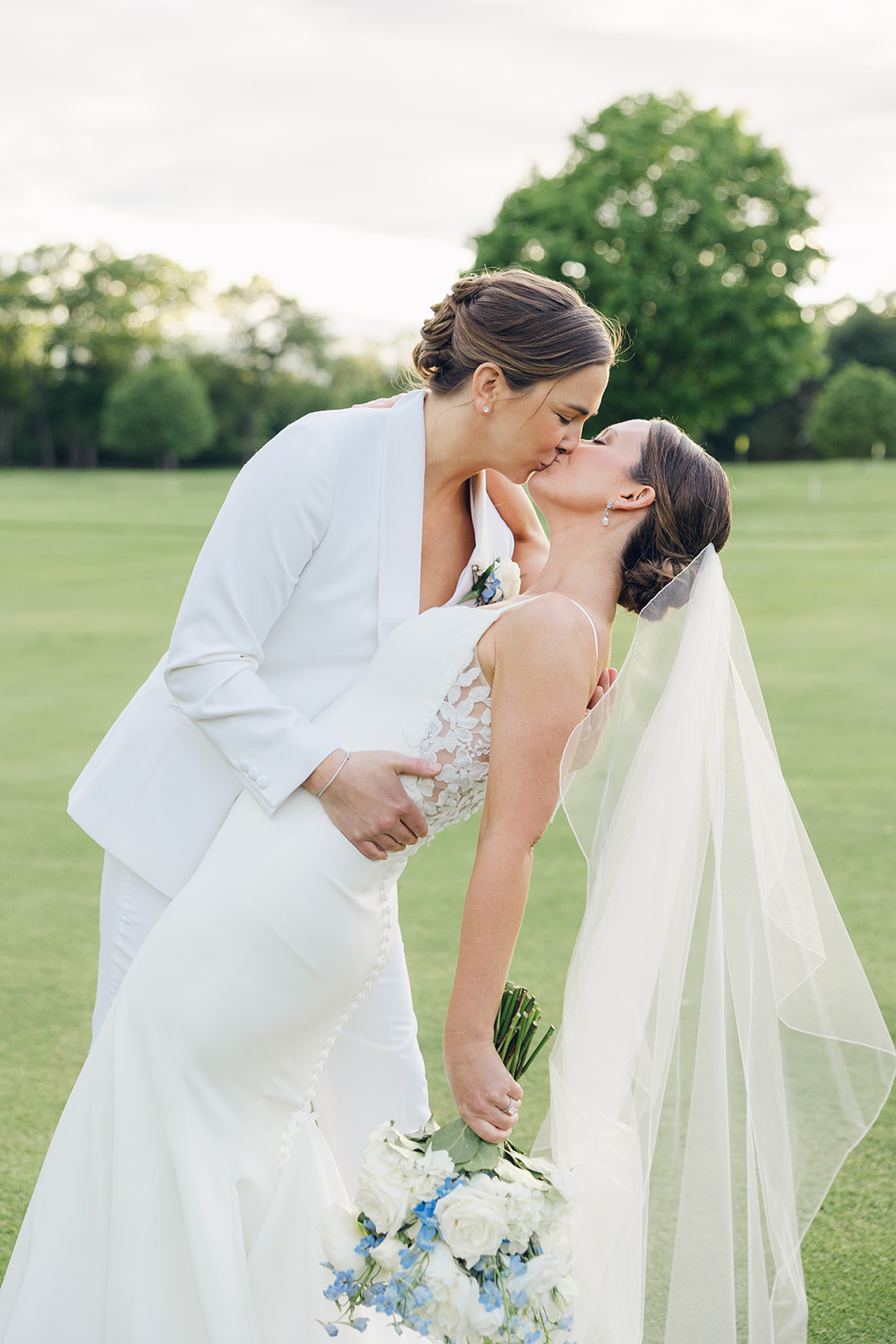 New England Wedding Photographer | Boston Wedding Photographer Serving Cape Cod, Portland, New England and Destination Weddings | Candid and Documentary Photographer | Kyrstina Olsen Studio | Krystina Olsen Photography