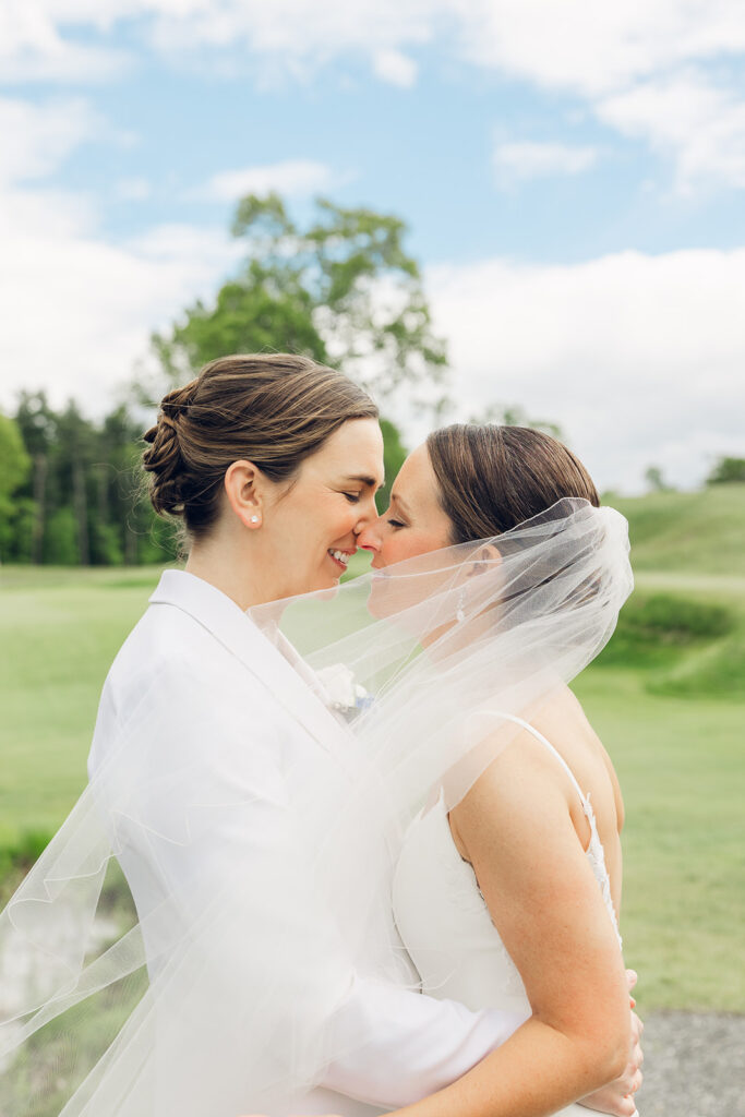 New England Wedding Photographer | Boston Wedding Photographer Serving Cape Cod, Portland, New England and Destination Weddings | Candid and Documentary Photographer | Kyrstina Olsen Studio | Krystina Olsen Photography