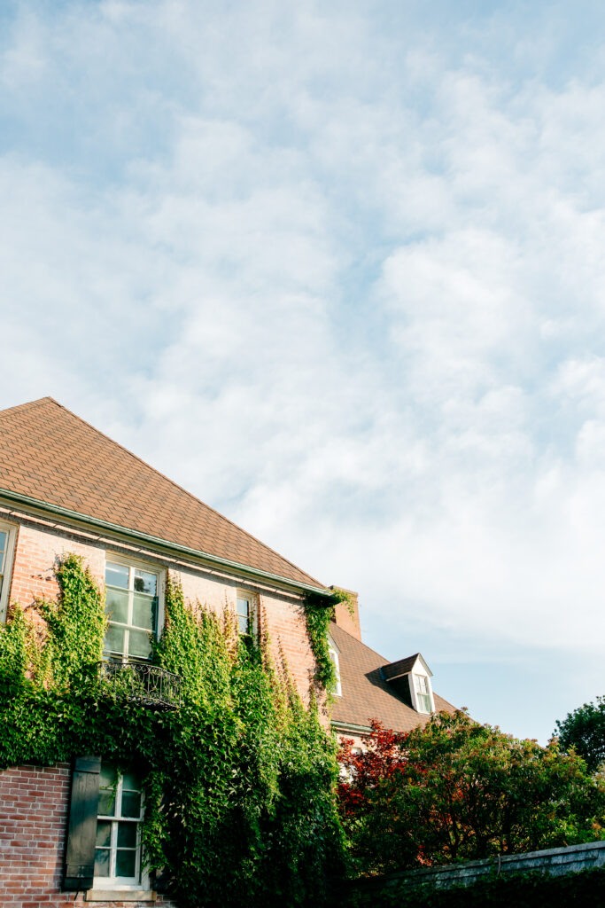 Coastal North Shore wedding venue for backyard and elegant Boston couples