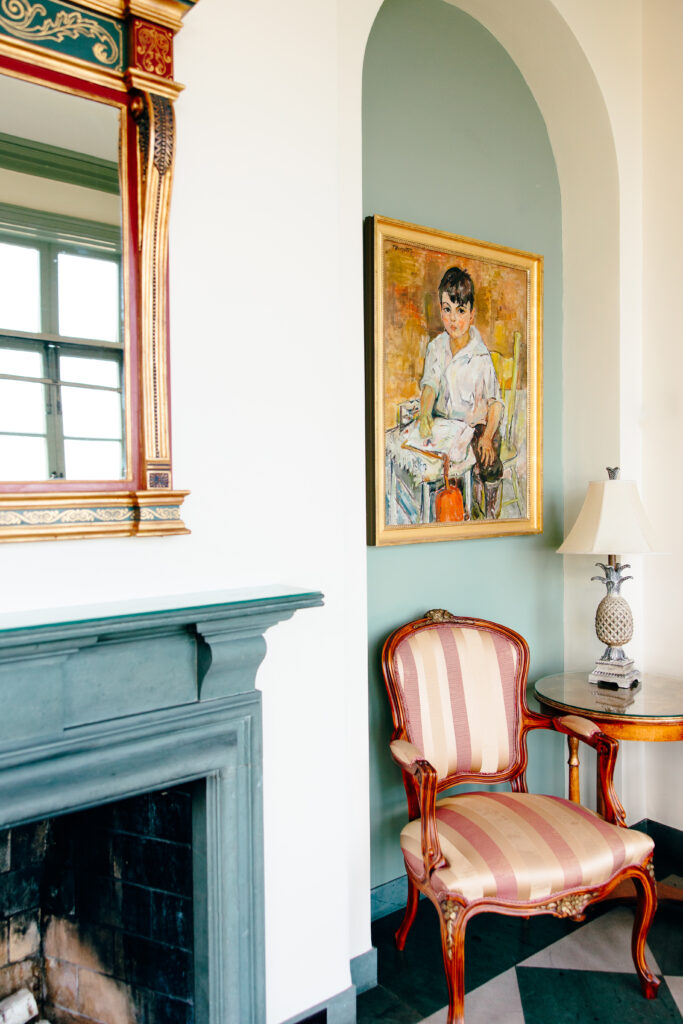 Charming light surrounding the art at Misselwood in the North Shore